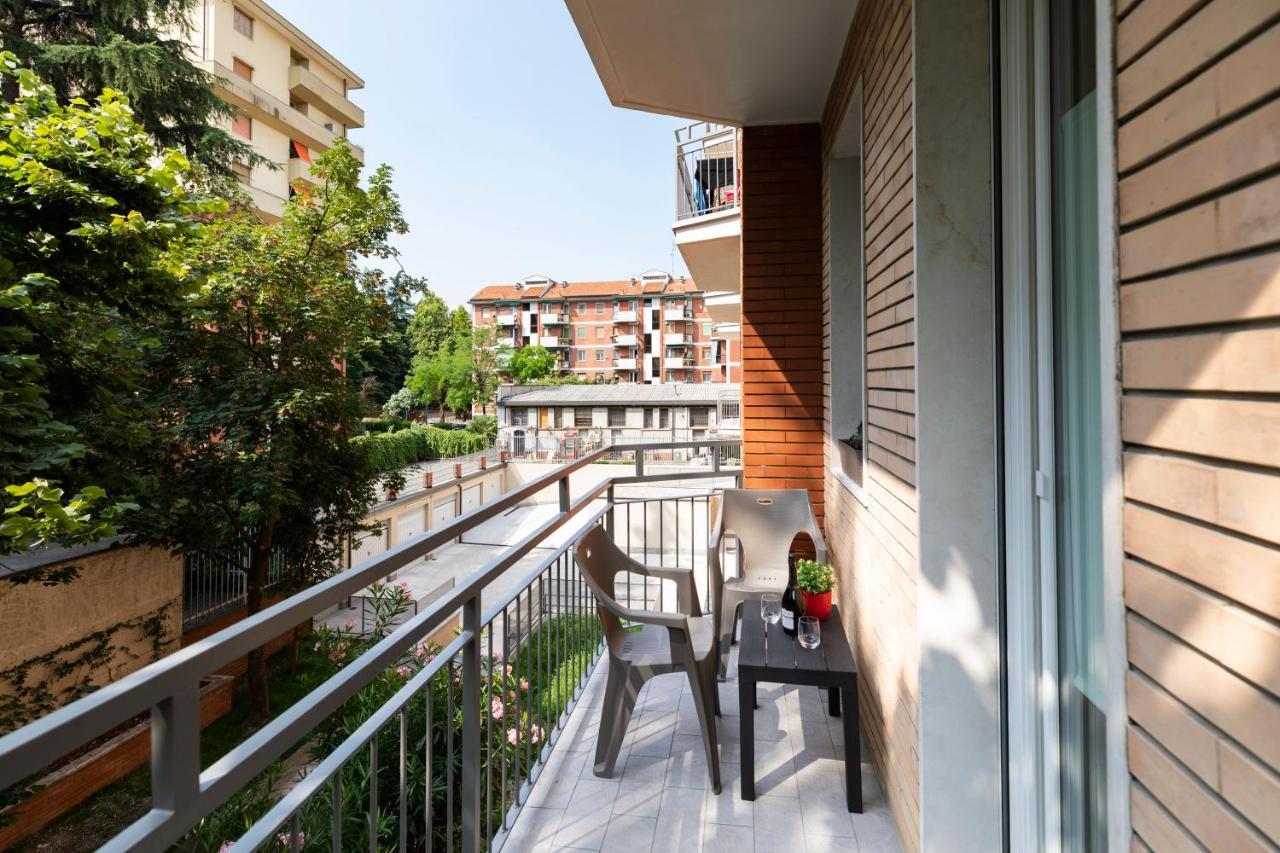 West Milan - Modern And Comfortable Apartment Екстер'єр фото