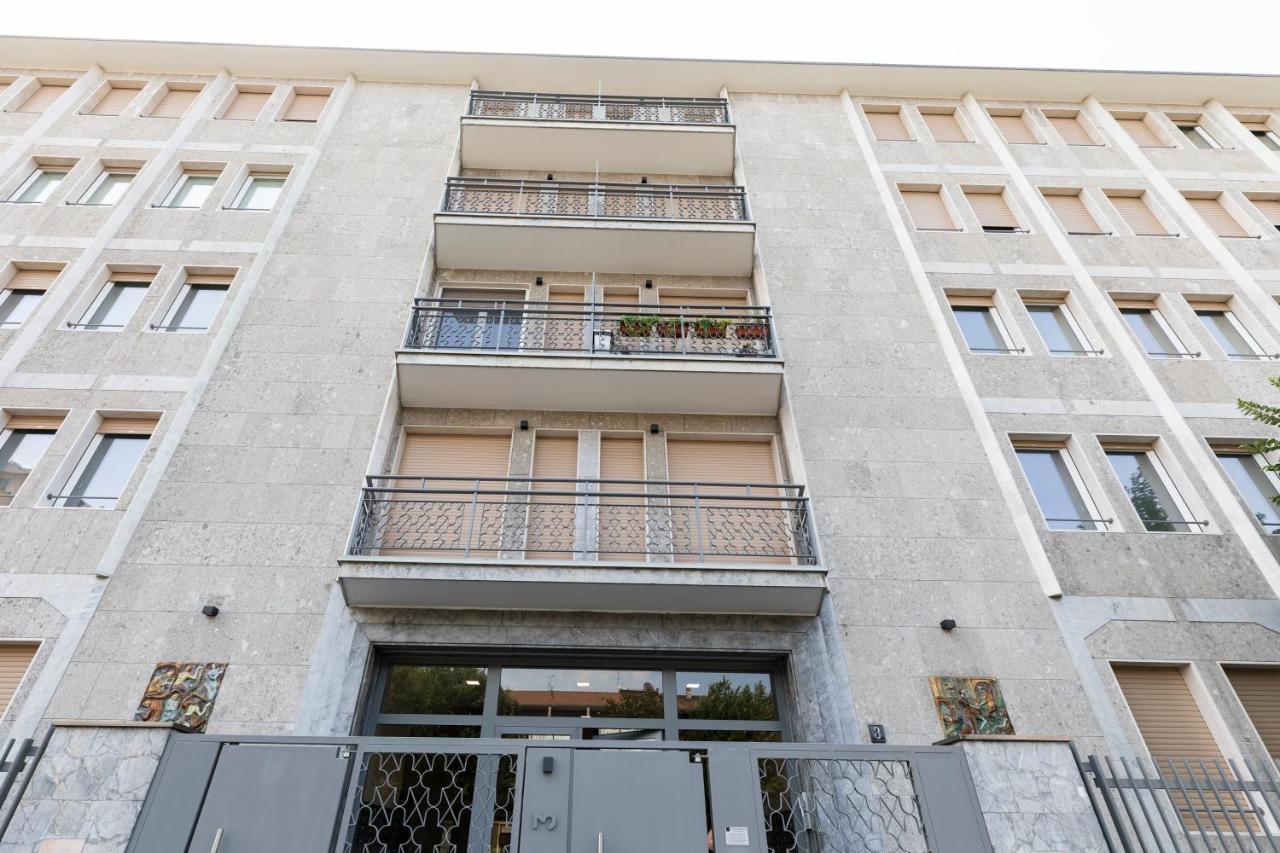 West Milan - Modern And Comfortable Apartment Екстер'єр фото